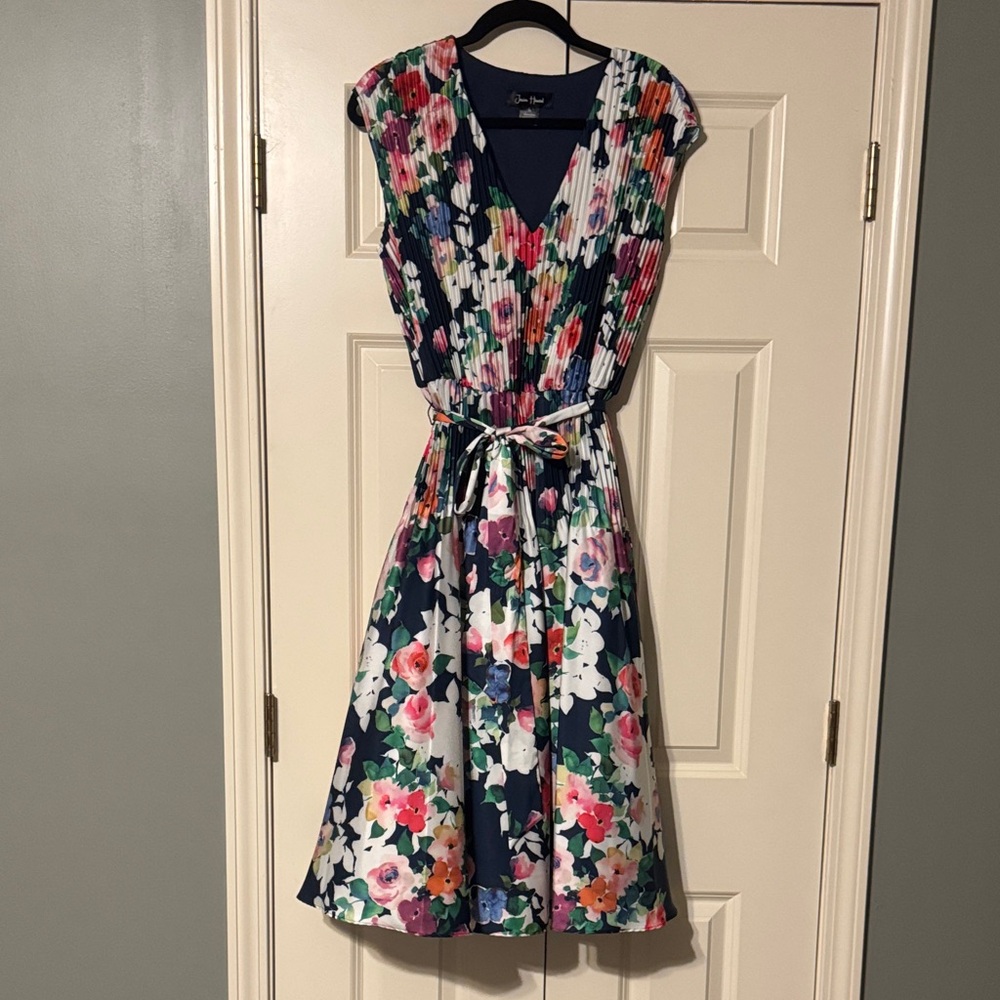 Floral V-Neck Dress